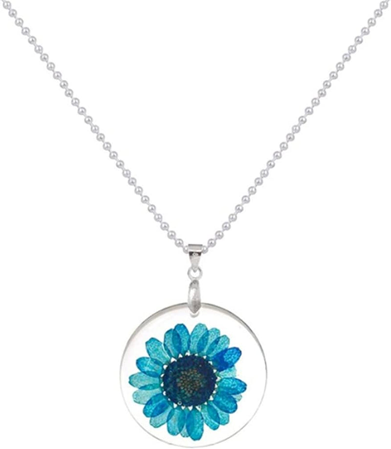 Women's pressed natural daisy resin pendant necklace