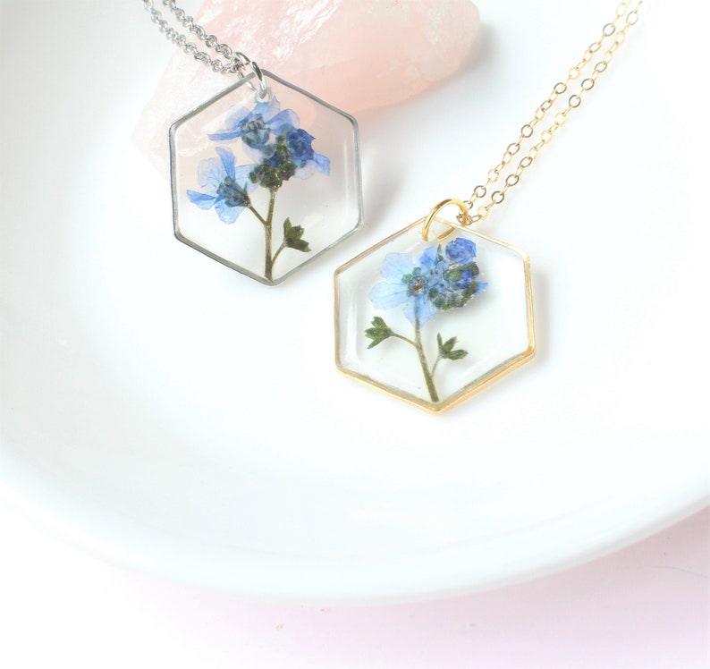 Forget-Me-Not Necklace, Pressed Flower Necklace, Hexagon Forget Me Not Pendant, Resin Plant, Handmade Botanical Mother's Day Gift for Her