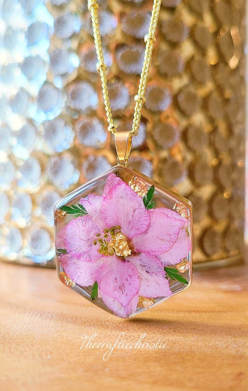 Plant Lover Gift,Resin Flower Jewelry,Larkspur Necklace,Geometrical earring,Minimalist jewelry,Nature Gift,Nature inspired Necklace,