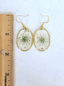 Handmade Dry Pressed Flower Resin Earrings, Gold Oval Dangle Jewelry, Flower Earrings, Resin Earrings, Real Flower Resin Drop Earrings