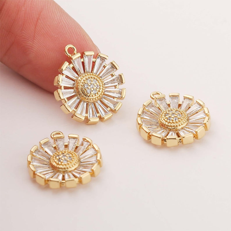 6pcs Real 18k Shiny Gold Daisy Flower Charms, CZ Pave Daisy Pendant, Dainty Flower Charms, Necklace Charm, Bracelet Charms, Nickel-free