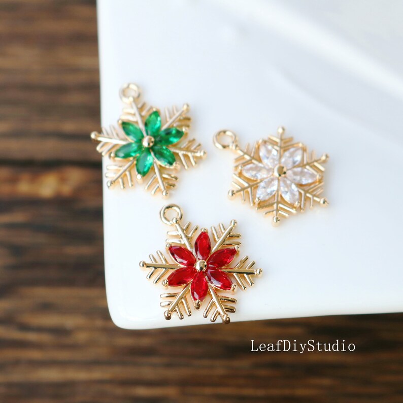 10PCS Gold Plated Cubic Zirconia Snowflake Charms, CZ Pave Flower Pendant, Rhinestone Charm, diy Jewelry Making