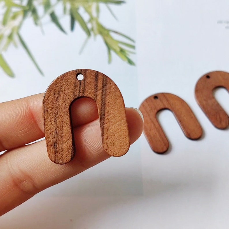 4pcs U Shaped Wood Charm, Wood Connector，Horseshoe Pendant, Wood Jewelry Finding