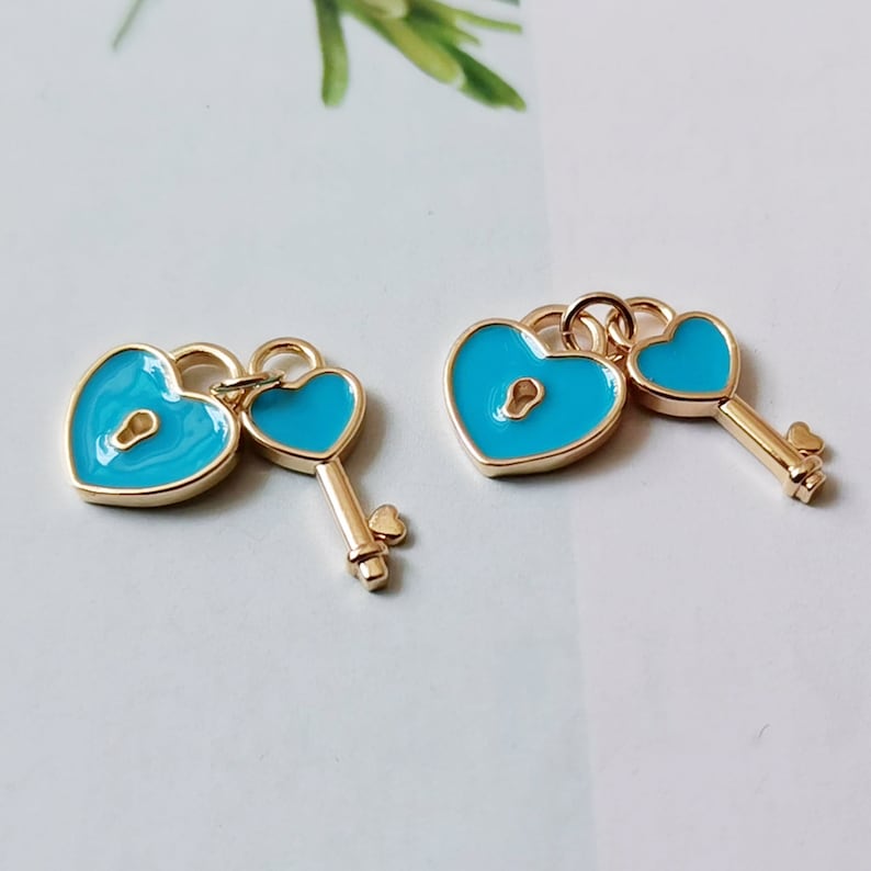 6pcs High Quality Real Gold Plated Lock and Key Charm, Enamel Heart Key Pendant, Nickel free