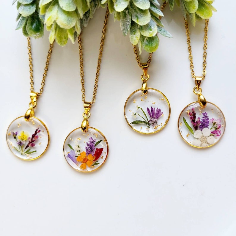 EXTRA FLOWER - Personalized birth flower bouquet necklace, Handmade Family Garden Real Flower Necklace