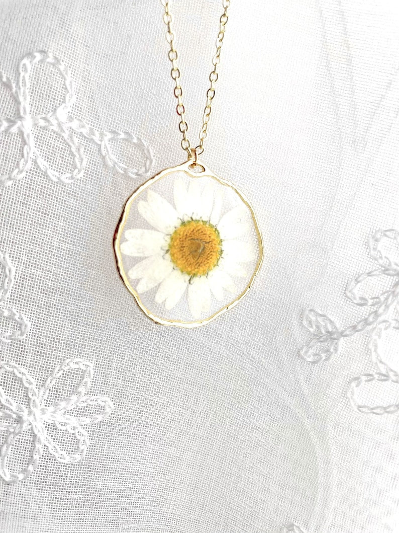 Handmade 14k Gold Plated Necklaces with White Daisies, Real Pressed Flowers, Special, Unique, Gift for Her