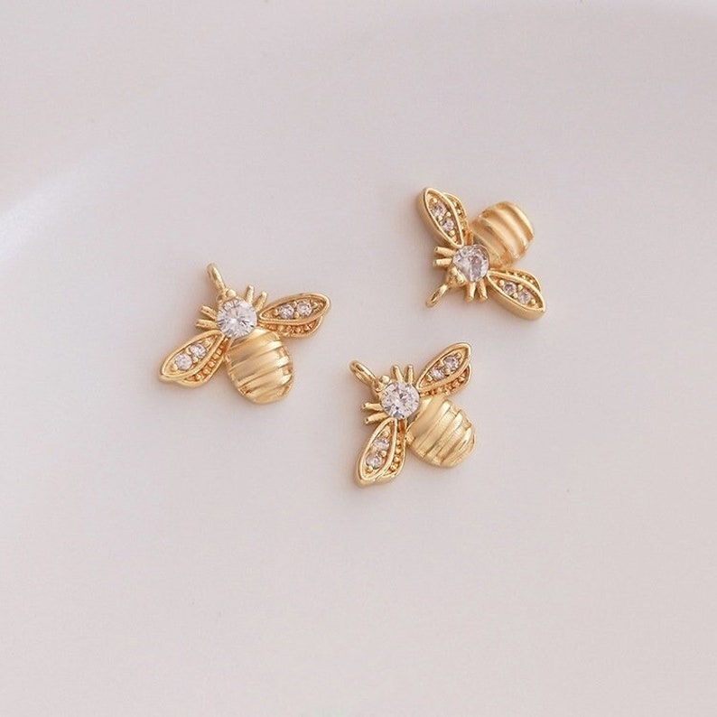 10pcs CZ Pave little bee Charm, 14x11.5mm bee CZ ZirconPendant Charm, Jewelry Making, Material Craft Supplies