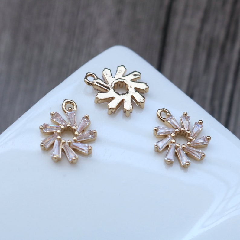 10pcs five-petaled flower, six-petaled flower CZ Pave Charm, Zircon Pendant, flower Charm, DIY Jewelry Making, Material Craft Supplies