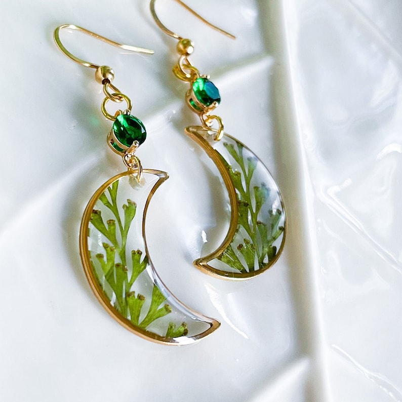 Resin earrings, Leaf earrings, Moon earrings, Gold women's earrings, Colored stone earrings, Nature earrings, Gifts for her