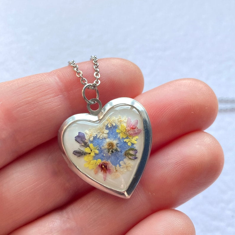 Heart Locket Necklace, Photo Heart Pendant, Forget Me Not Heart Locket, Tiny Heart Necklace, Silver Heart Photo Locket, Openable Pendant