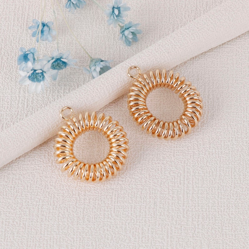 6PCS. Circle Charm, Round Dangle,Spring Charm Pendant, Quality Gold Plated over Brass, Earrings diy, Brass Finding