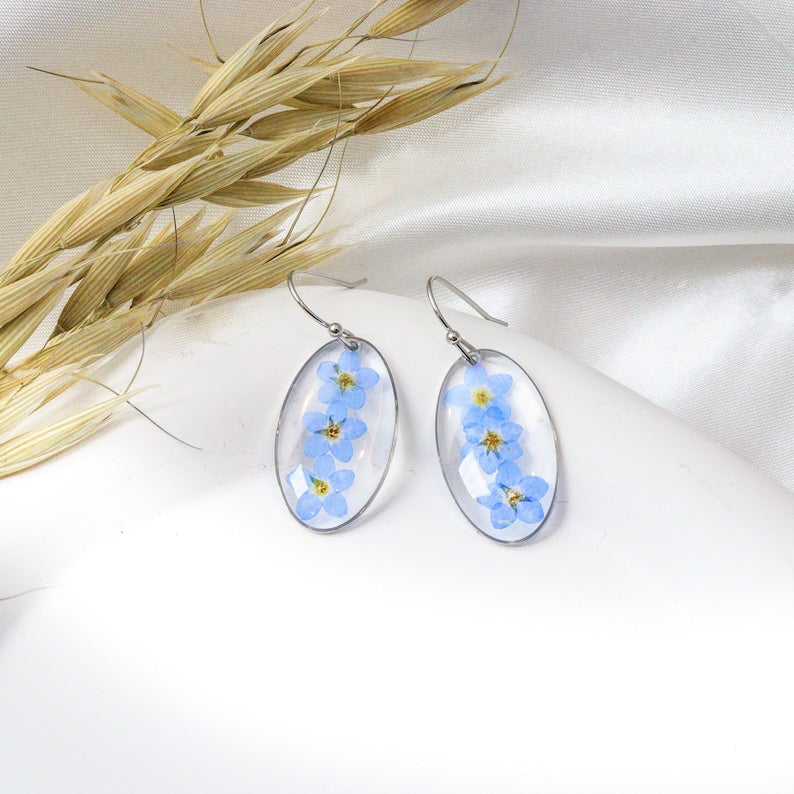 Heart Forget me not Handmade Resin Flower Earrings,Pressed Flower Dangle Drop Earrings,Real Dried Flower Bridesmaid Earrings,Gift for her