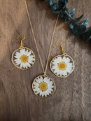 Daisy Necklace, Real Flower Necklace, Real Botanical Jewelry, Handmade Jewelry, Nature Jewelry, April Birth Flower, Gifts for Mom