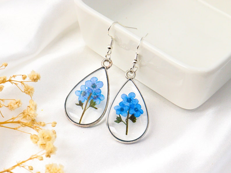 Waterdrop Real Pressed Dried Blue Flower Earrings, Hypoallergenic Silver-filled Earring Hooks,Bridesmaid Earrings,Mother's Day Gift