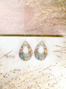 Pressed flower earrings in resin, hoop earrings, ladies jewellery.