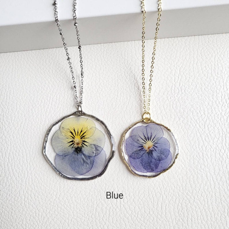 Pansy Necklace, Violet Necklace, Viola Necklace, Pressed Flower Necklace, Dried Flower Jewelry, Mothers Day Gift for Mom, Handmade Gifts