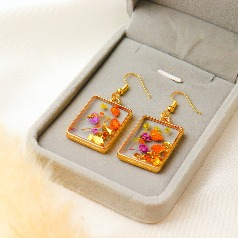 Rectangle Gold Foil Flower Resin Earrings,Pressed Flower Dangle Drop Earrings, Real Dried Flower, Bridesmaid Earrings, Mother's Day Gift