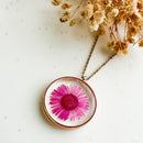 Necklace woman flower pressed Resin necklace with flowers Dried daisy necklace Nature necklace Necklace with flowers Idea Valentine's Day