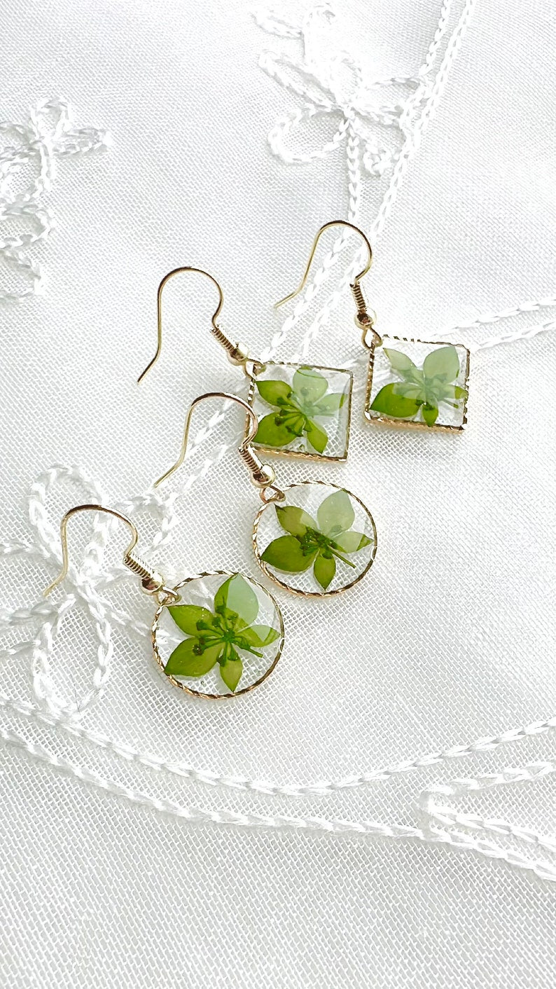 Green Leaf Dangle Earrings, Handmade Round Square Diamond Earrings with Real Pressed Flowers, Leaves, Gold Plated, Gift for her