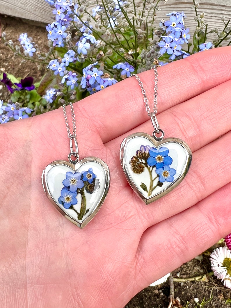 Photo locket with real forget me not, Heart locket with pressed flowers, Memory jewelry Gift for sister Silver locket For her Something blue