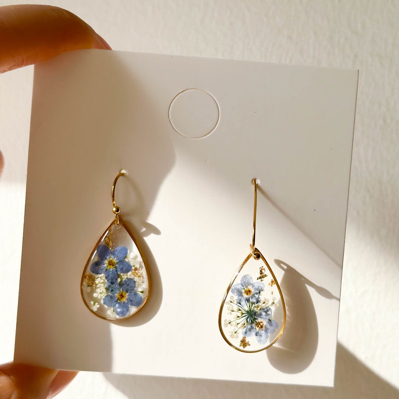 Gold Forget Me Not Flower Earrings, Handmade Pressed Real Flower Resin Earrings, Dangle Drop Earrings, Dired Flower Earrings, Birthday Gift