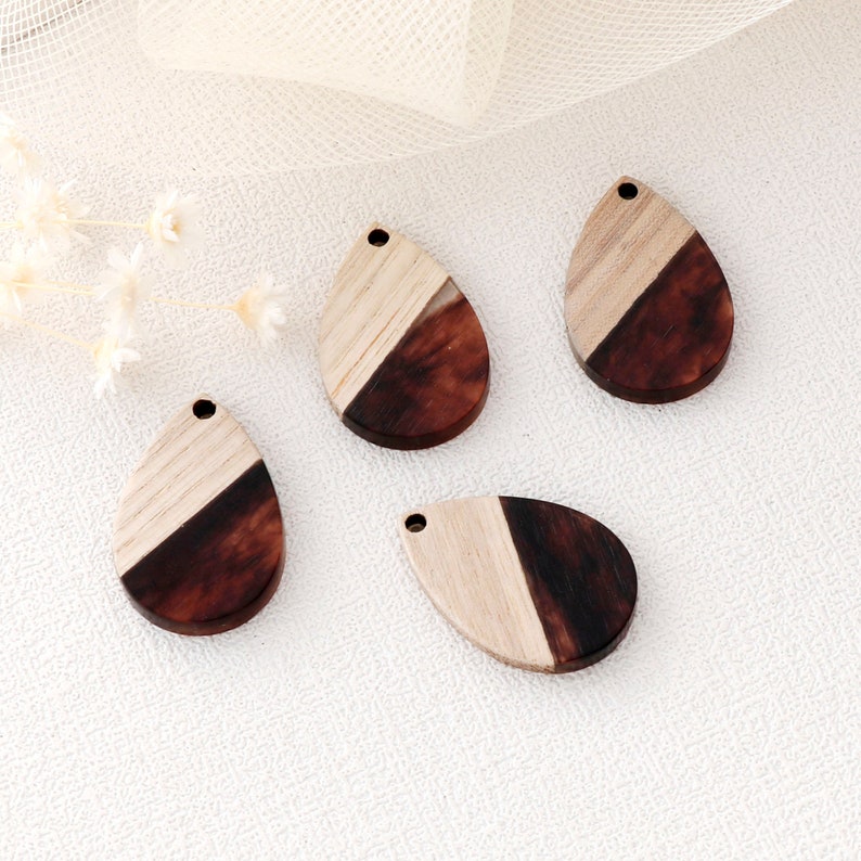 4pcs Epoxy Resin Pendants, Teardrop Translucent White Resin Findings, Wood and Resin Pendant, Color Blocked, Teardrop Charm