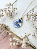 Pressed forget-me-not necklace within a silver frame on a fine silver plated fine chain / boho chic / pressed flowers / jewellery / floral