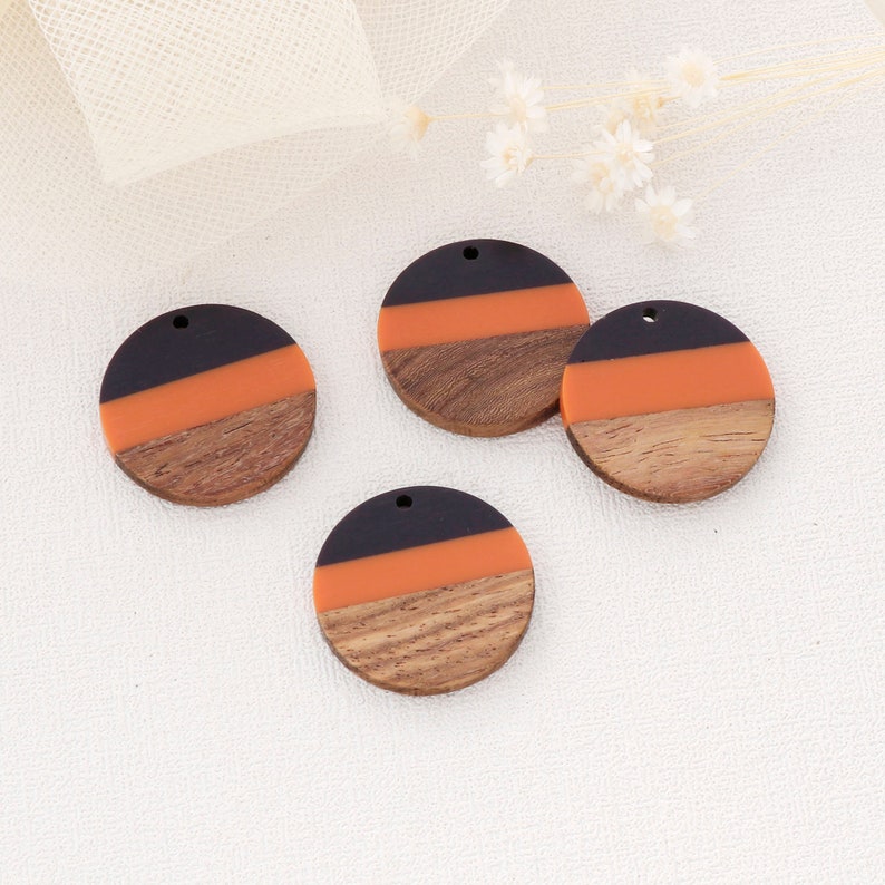 4pcs Epoxy Resin Pendants, Round Translucent White Resin Findings, Wood and Resin Pendant, Color Blocked, Large Round Charm