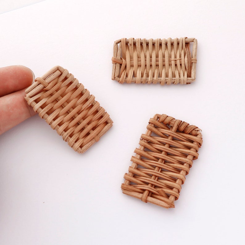 4pcs Natural Rattan Wood, Rectangle Wooden Charms Handwoven Circle Findings Woven Boho Jewelry Making Blanks