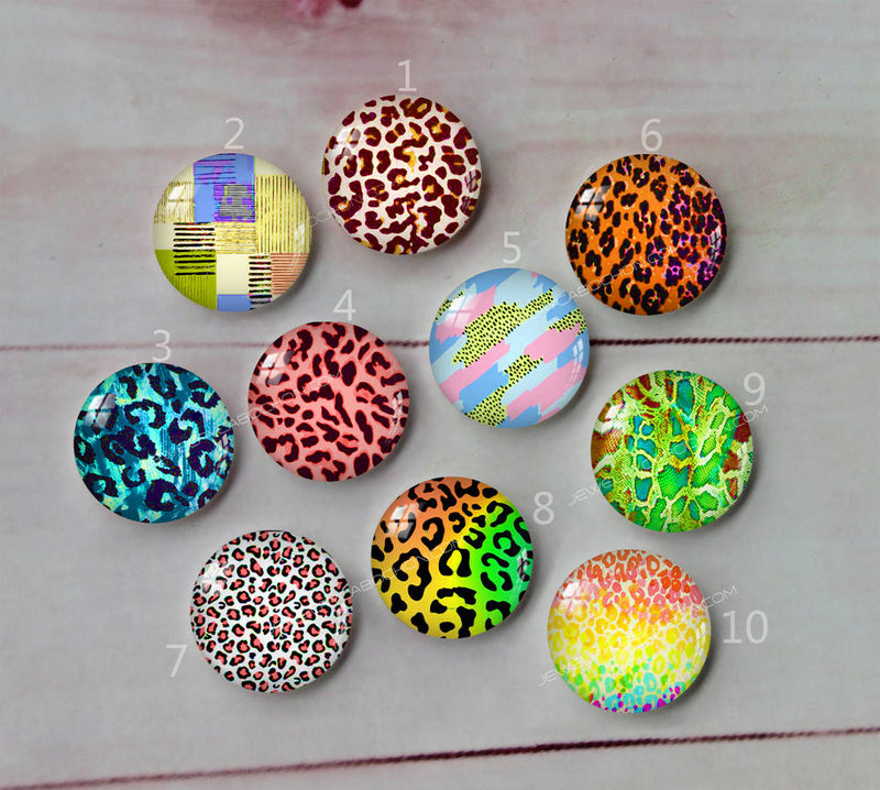 Handmade Round Photo Glass Cabochon Streaks A494