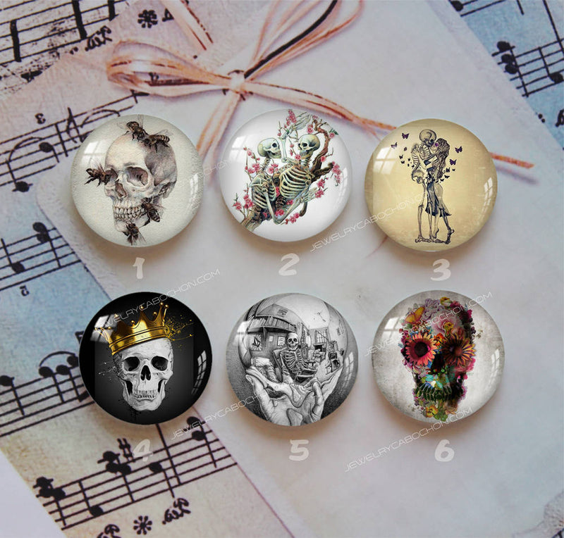 Handmade Round Photo Glass Cabochon Skull 1147