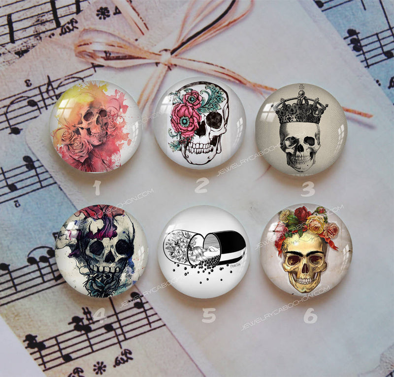 Handmade Round Photo Glass Cabochon Skull 865