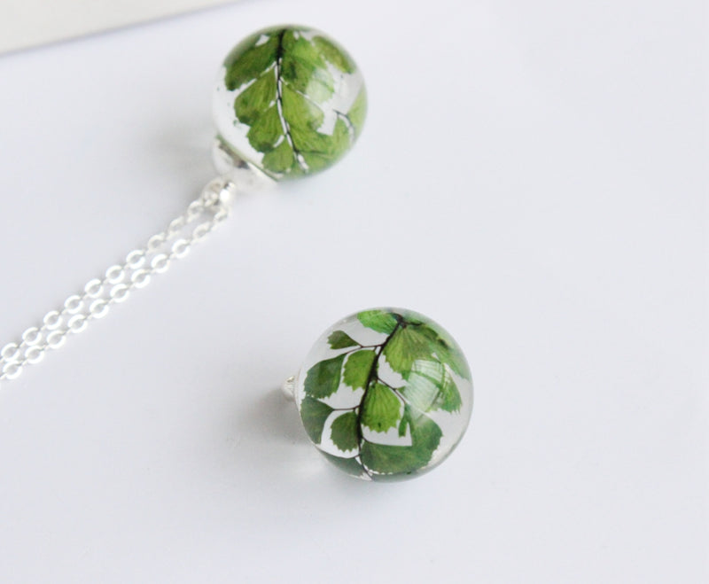 1pcs Handmade 16mm resin ball, Real Pressed flower pendant necklace