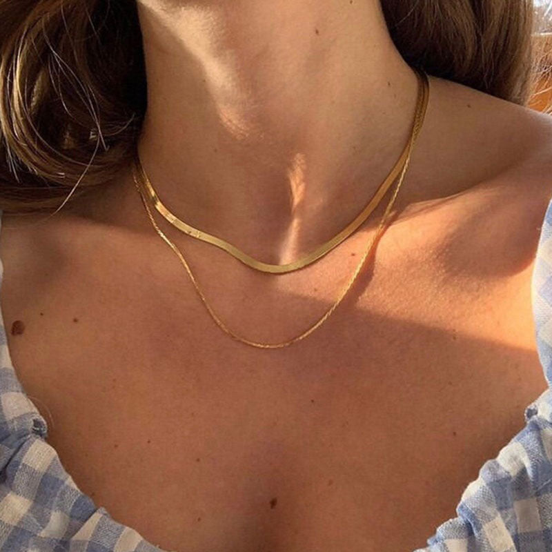 Double layered necklace, Ken bean of the same style, golden wide flat necklace stainless steel vacuum electroplating chain all-match non-fading