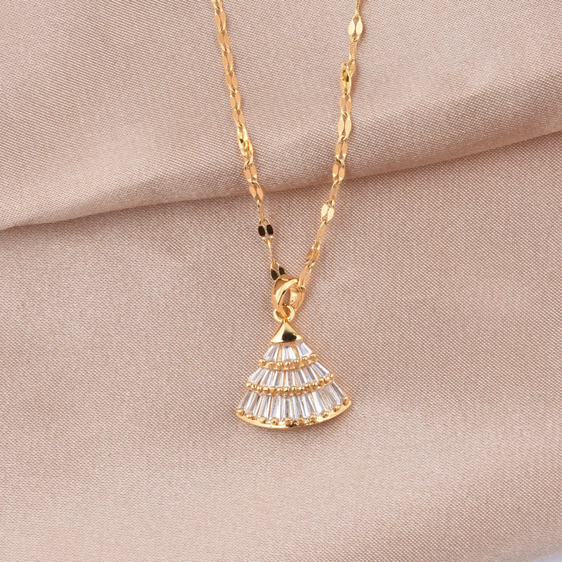 Diamond skirt pendant Necklace, stainless steel vacuum electroplating chain all-match non-fading