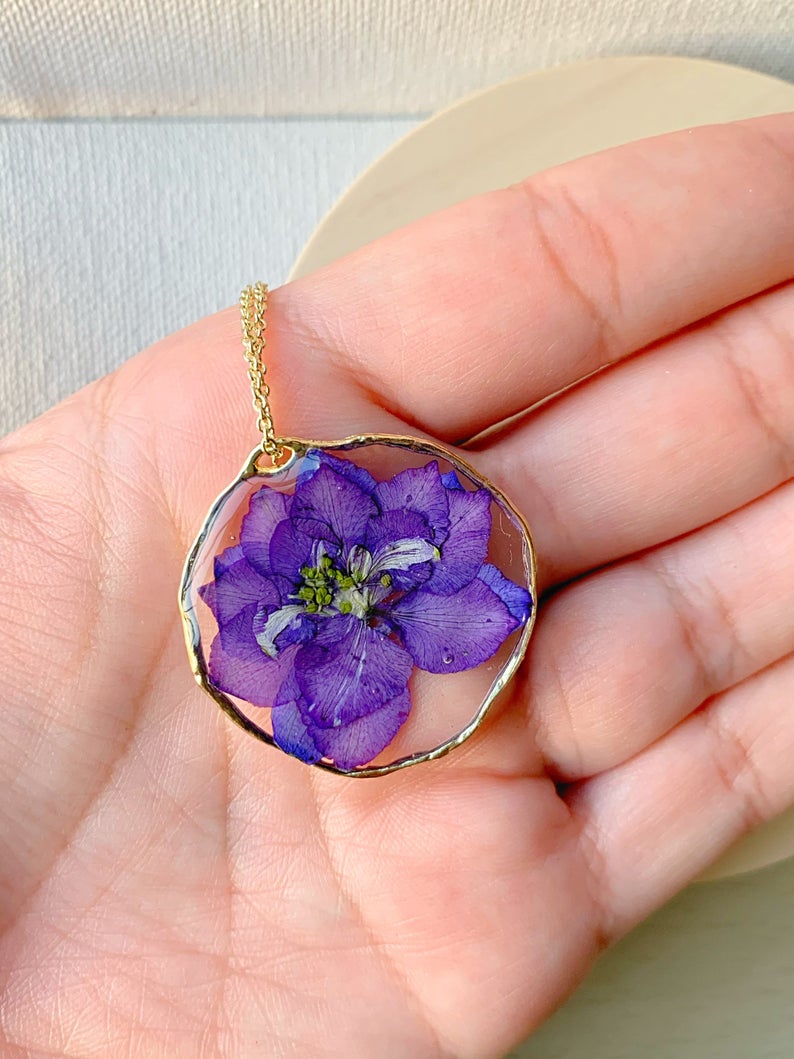 Real pressed flower pendant necklace