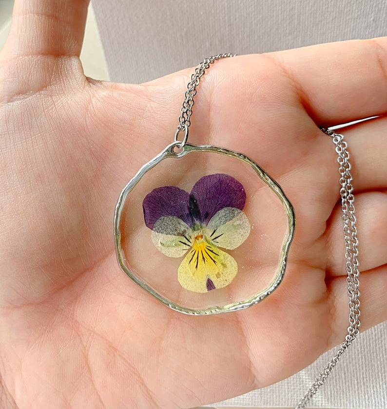 Real pressed flower pendant necklace