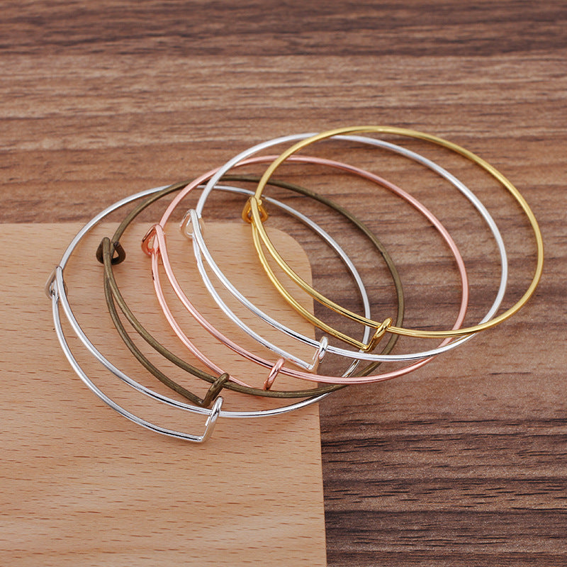 Adjustable wire metal bracelet