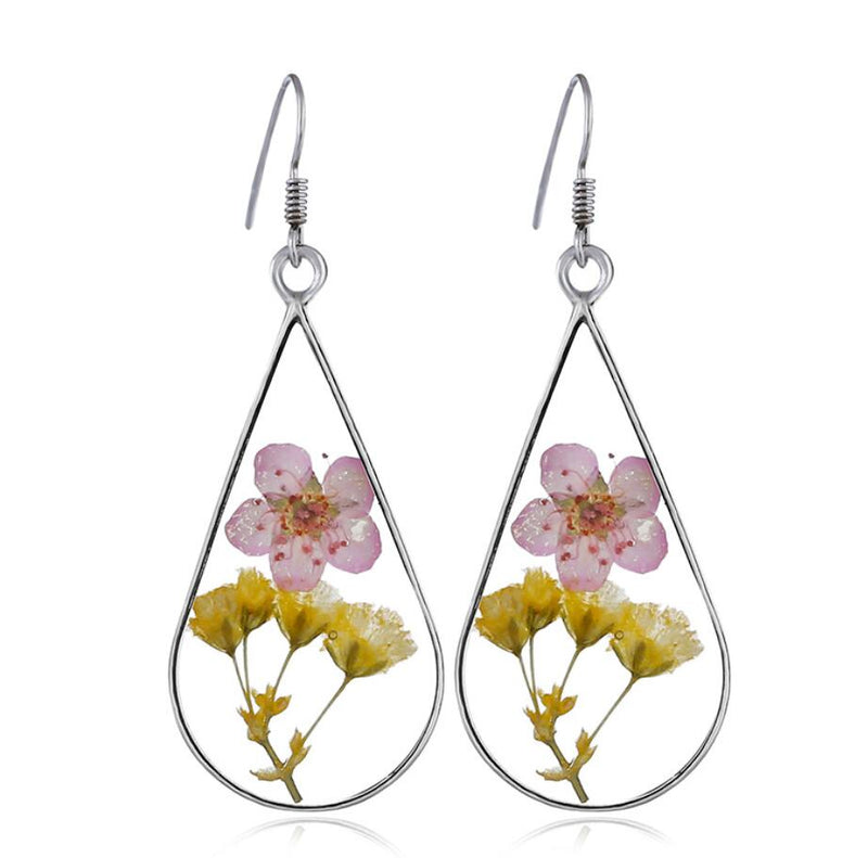 Handmade resin dried flower earrings