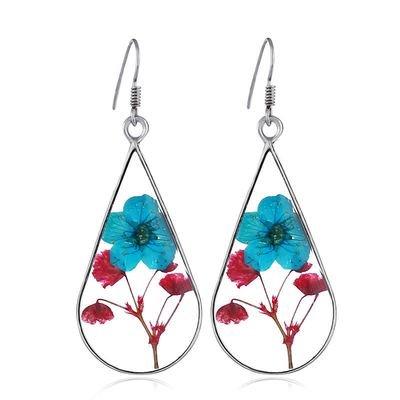 Handmade resin dried flower earrings