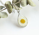 1pcs Handmade White chrysanthemum Teardrop pressed flower pendant jewelry