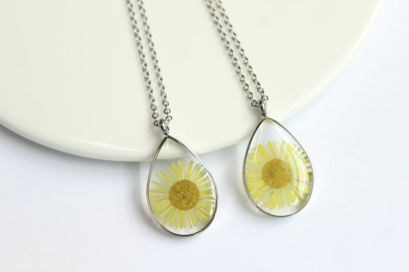 1pcs Handmade Chrysanthemum pressed flower pendant jewelry