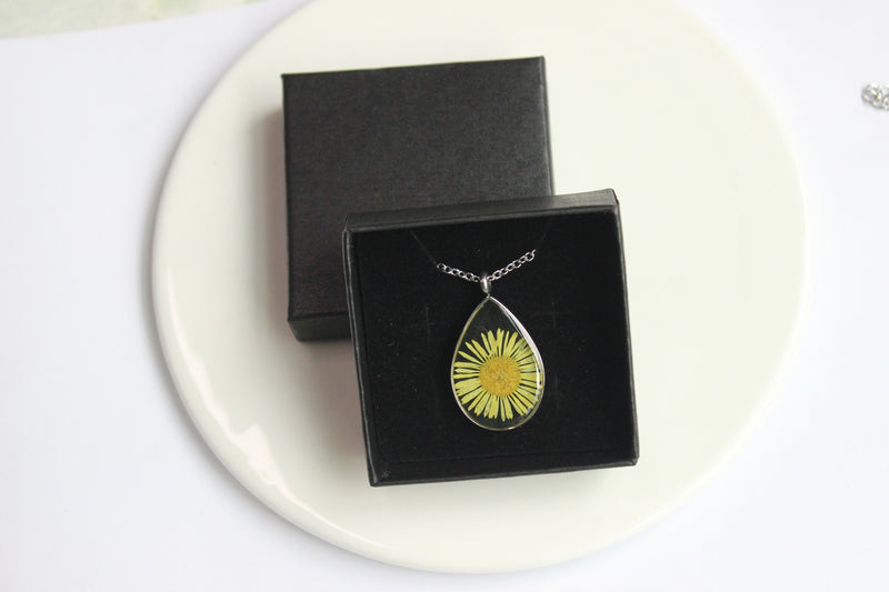 1pcs Handmade Chrysanthemum pressed flower pendant jewelry