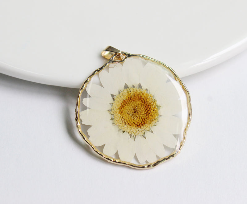 1pcs Crystal Chrysanthemum pressed flower pendant necklace jewelry