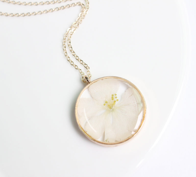 1pcs Handmade white swallow pressed flower pendant necklace jewelry