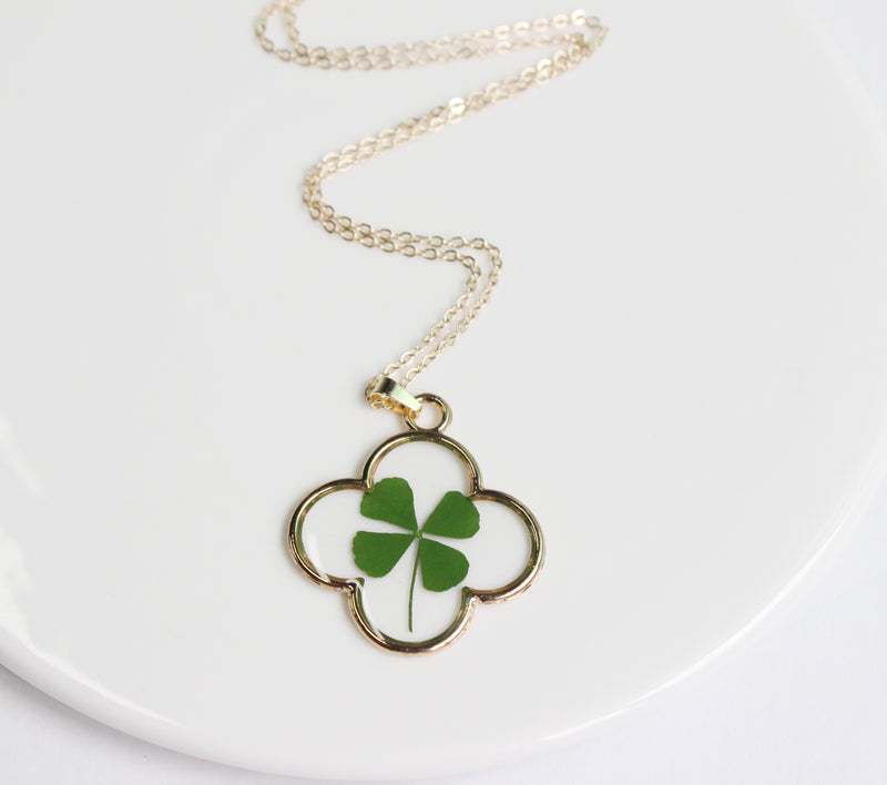 1pcs  Handmade Real four-leaf clover pressed flower pendant jewelry