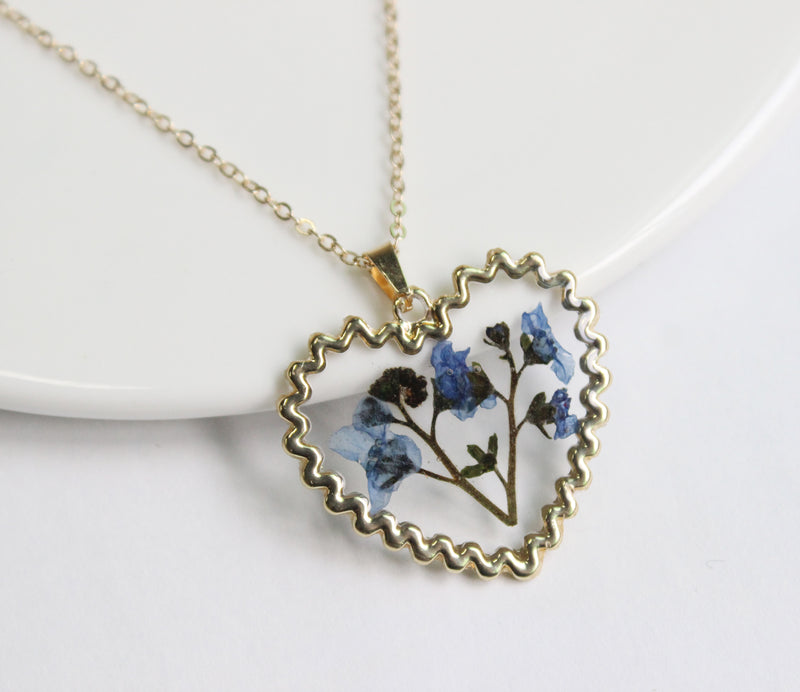 1pcs  Handmade Heart-shaped Don't forget no flowers pressed flower pendant jewelry