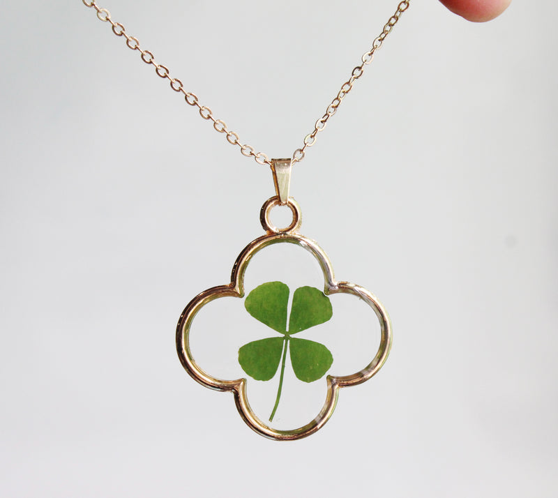 1pcs  Handmade Real four-leaf clover pressed flower pendant jewelry