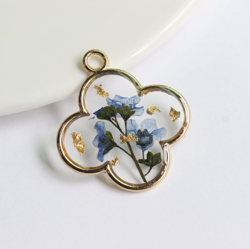 1pcs  Handmade pressed flower pendant jewelry