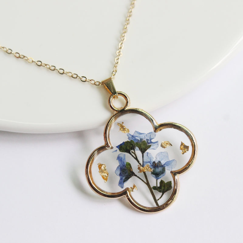 1pcs  Handmade Gold leaf and forget-me-not dried flowers pressed flower pendant jewelry